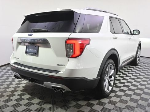 Used 2021 Ford Explorer Platinum w/ Equipment Group 601A AWD/4WD image 6