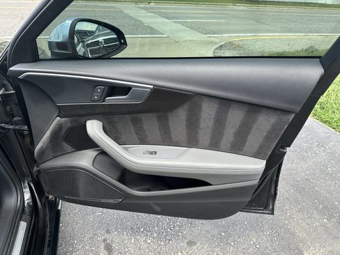 Used 2018 Audi S4 Premium Plus image 11