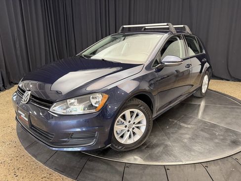 Used 2015 Volkswagen Golf SE FWD image 2