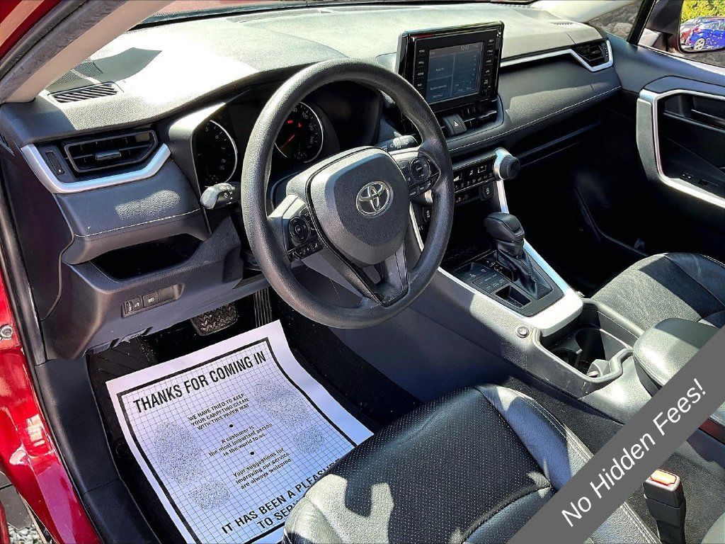 Used 2019 Toyota RAV4 LE w/ All Weather Liner Package AWD/4WD image 12
