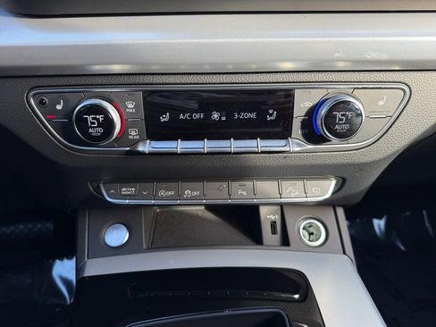 Used 2025 Audi Q5 2.0T Premium image 19