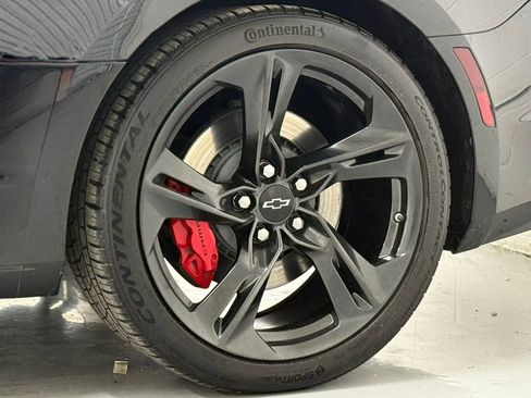 Used 2022 Chevrolet Camaro SS image 37