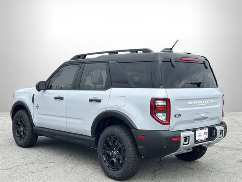New 2026 Ford Bronco Sport Outer Banks w/ Sasquatch Outer Banks Package image 2