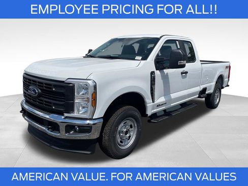 New 2025 Ford F250 XL w/ FX4 Off-Road Package AWD/4WD image 1
