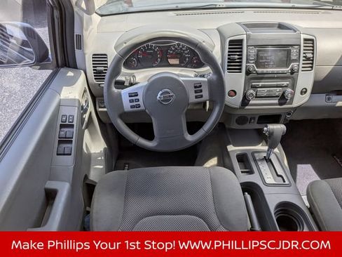 Used 2016 Nissan Frontier SV RWD image 15