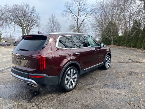 Used 2022 Kia Telluride S image 5