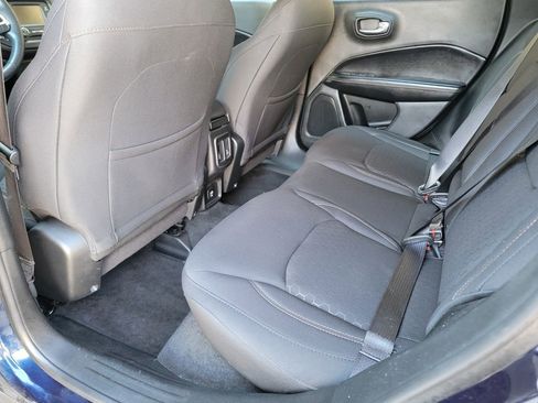 Used 2018 Jeep Compass Sport image 12