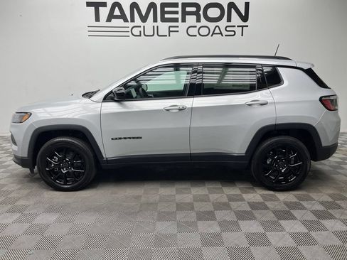 New 2026 Jeep Compass Latitude AWD/4WD image 2