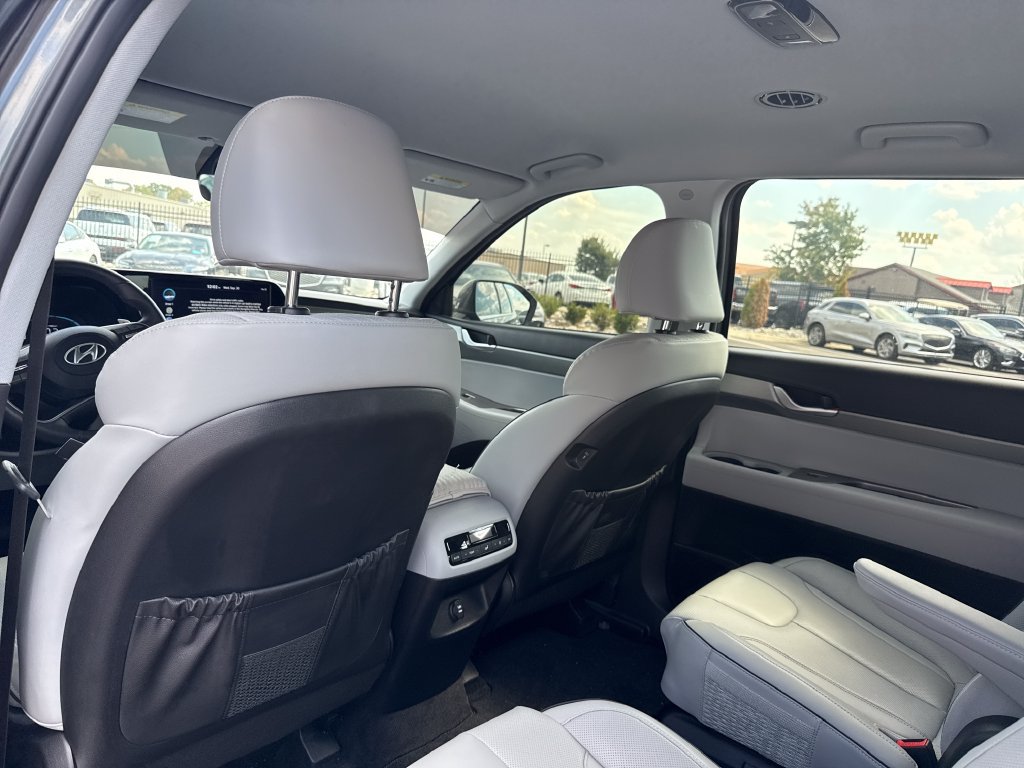 Used 2025 Hyundai Palisade SEL FWD image 21