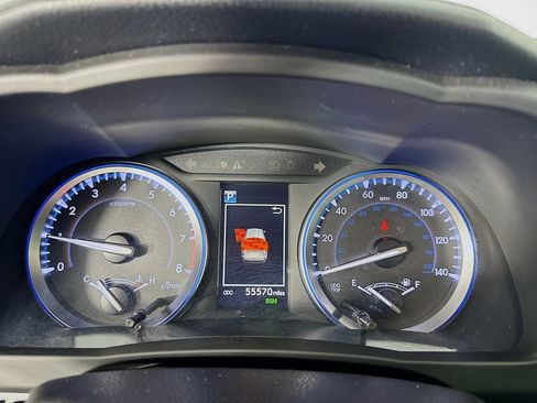 Used 2018 Toyota Highlander Limited image 17