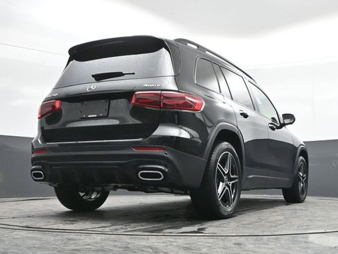 New 2026 Mercedes-Benz GLB 250 4MATIC image 36