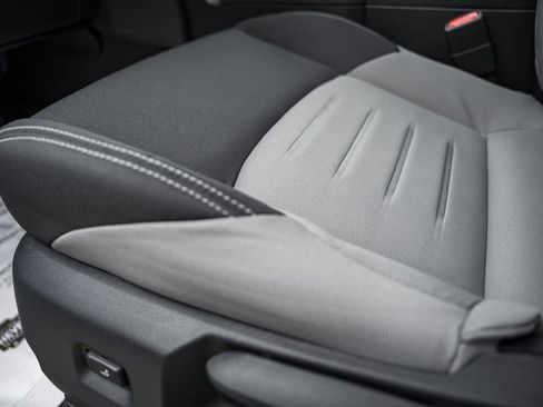 New 2025 Toyota Tacoma TRD Off-Road image 35