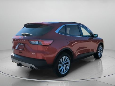 Certified 2022 Ford Escape Titanium w/ Titanium Elite Package AWD/4WD image 28