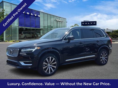 Certified 2024 Volvo XC90 B6 Plus w/ Protection Package AWD/4WD image 3