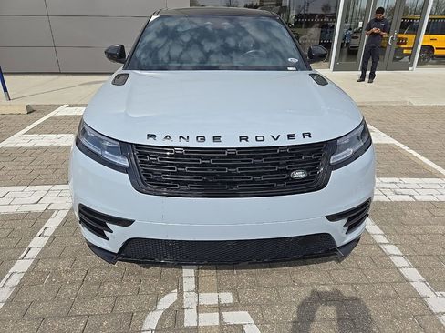 Used 2024 Land Rover Range Rover Velar Dynamic SE image 2