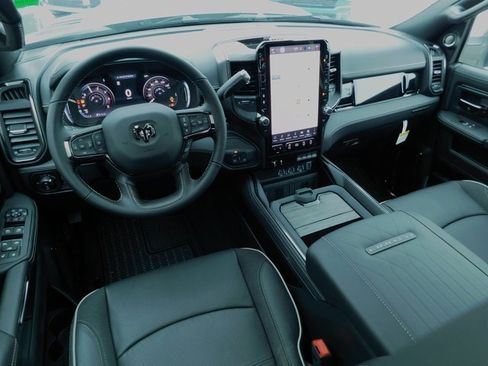 New 2026 RAM 2500 Limited image 25