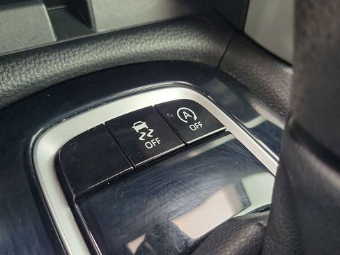 Used 2024 Toyota Corolla Cross LE FWD image 20