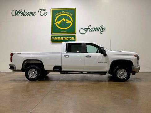 Used 2023 Chevrolet Silverado 2500 W/T w/ WT Convenience Package AWD/4WD image 9