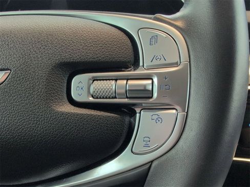 Used 2025 Genesis GV70 2.5T image 19