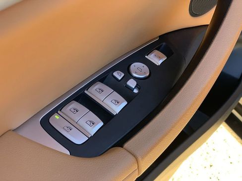 Used 2024 BMW X3 M40i w/ Premium Package image 22