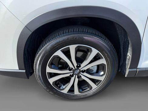 Used 2020 Subaru Forester Limited AWD/4WD image 9