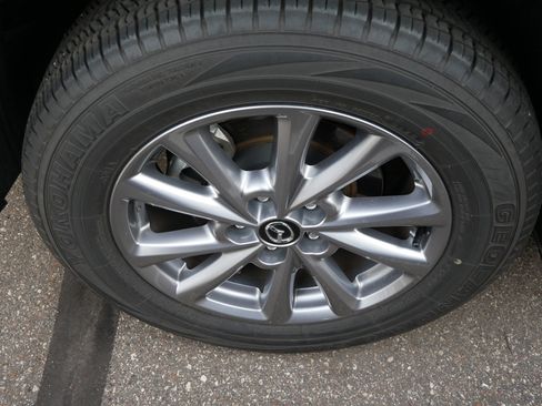 Certified 2025 MAZDA CX-5 AWD 2.5 S w/ Select Package image 5