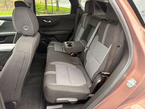 Used 2023 Chevrolet Blazer LT FWD image 24