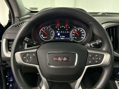 Certified 2022 GMC Terrain SLE w/ Driver Convenience Package image 11