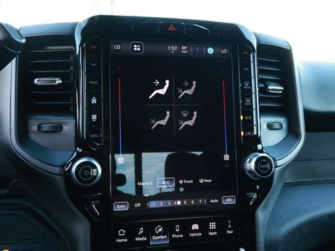 New 2026 RAM 2500 Tradesman AWD/4WD image 17