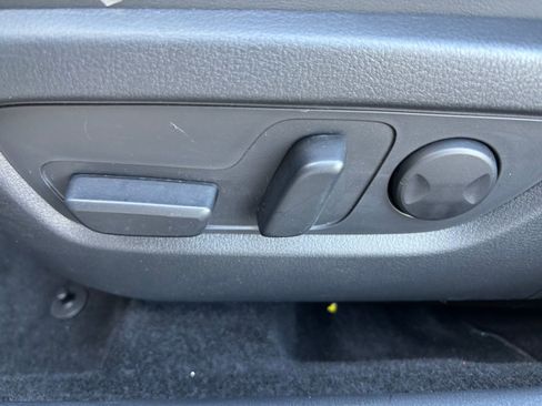 Certified 2025 MAZDA CX-30 AWD 2.5 S w/ Preferred Package image 16