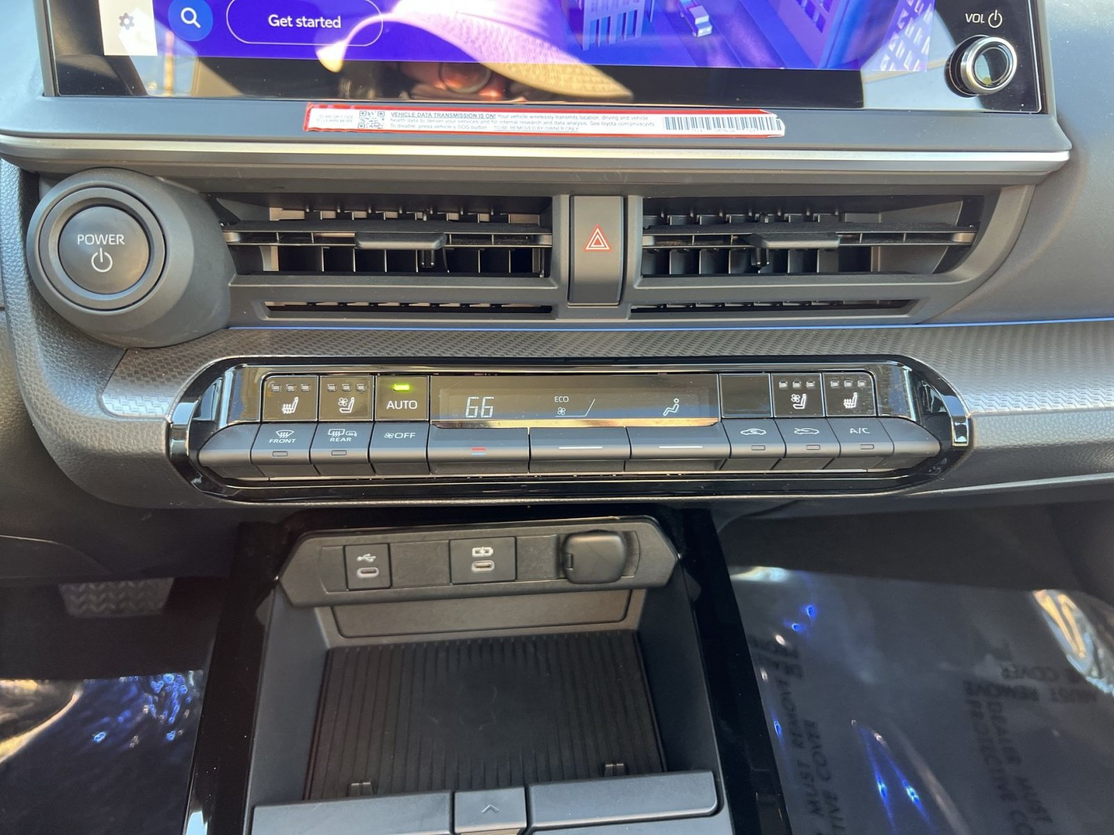 Used 2025 Toyota Prius Limited FWD image 20