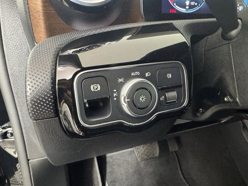 Used 2022 Mercedes-Benz A 220 A220 image 17