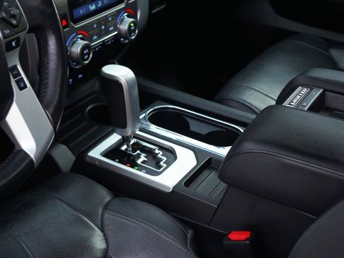 Used 2020 Toyota Tundra Limited image 25