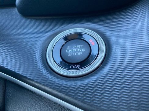 Used 2023 Jeep Grand Cherokee L Laredo image 19