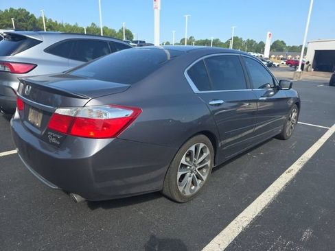 Used 2014 Honda Accord Sport image 4