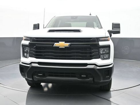 New 2026 Chevrolet Silverado 2500 W/T AWD/4WD image 2