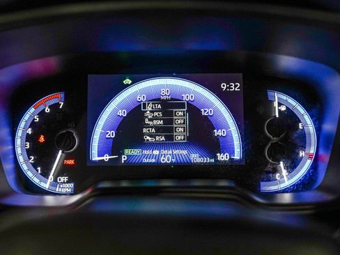 Certified 2022 Toyota Corolla LE image 24