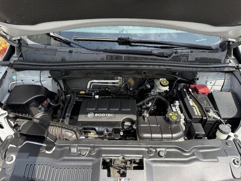 Used 2014 Buick Encore FWD image 16