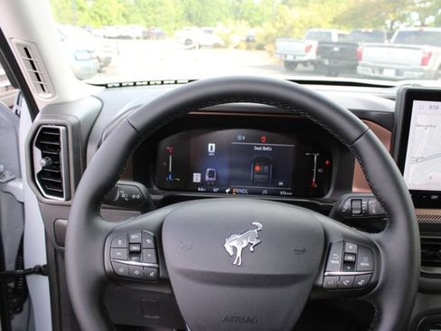 New 2026 Ford Bronco Sport Outer Banks w/ Outer Banks Tech Package+ AWD/4WD image 2