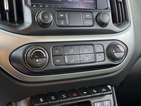 Used 2022 Chevrolet Colorado ZR2 image 24