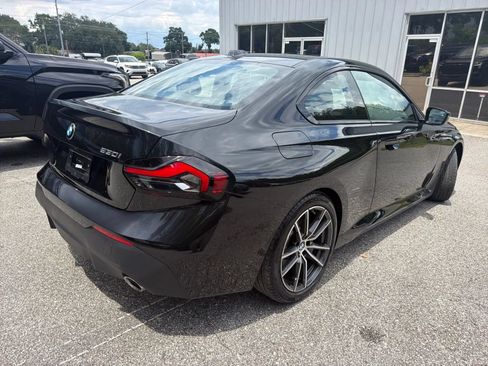 Used 2026 BMW 230i Coupe w/ Premium Package RWD image 10