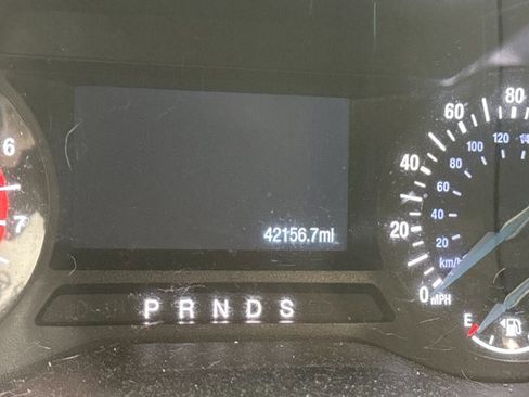 Used 2018 Ford Edge SE image 10