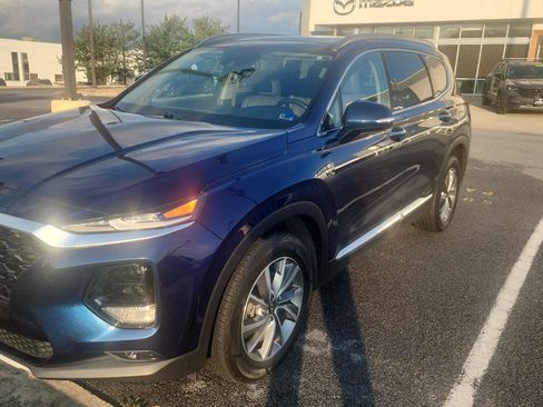 Used 2020 Hyundai Santa Fe SEL w/ Convenience + Premium Package AWD/4WD image 2