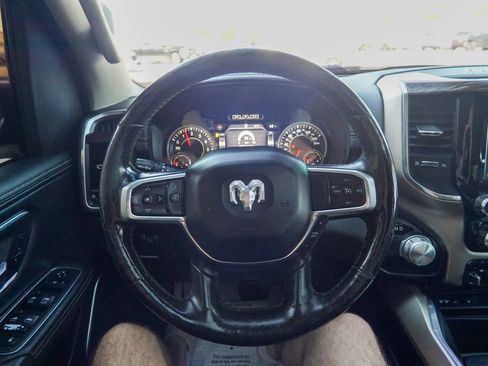 Used 2019 RAM 1500 Laramie RWD image 24