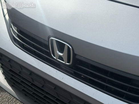Used 2024 Honda Civic EX image 8