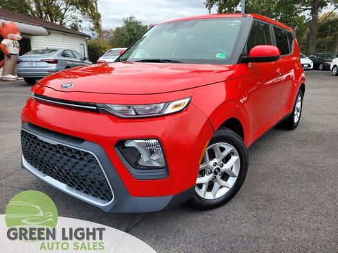Used 2021 Kia Soul S image 1