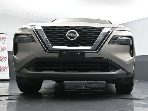 Used 2021 Nissan Rogue SL image 19