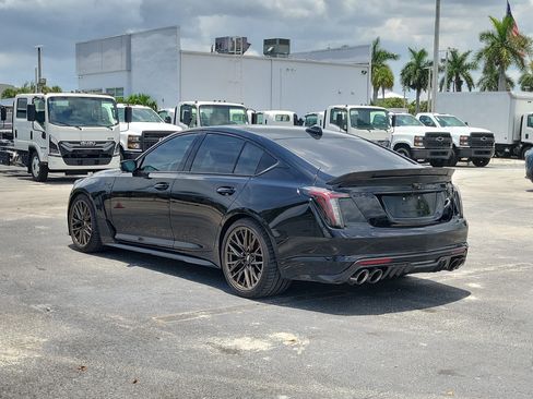 Used 2023 Cadillac CT5 V Blackwing w/ Carbon Fiber Package 2 RWD image 5