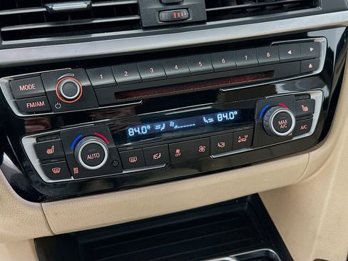 Used 2017 BMW 330i xDrive Sedan image 23