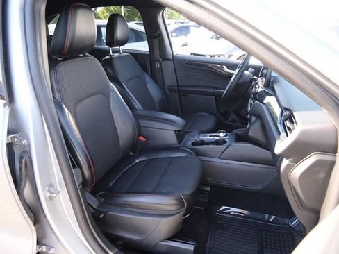 Used 2023 Ford Escape ST-Line FWD image 27